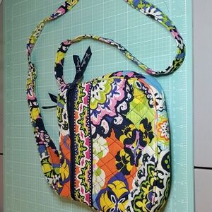 Vera Bradley Small Cross Body Purse, Flower Medallion Pattern